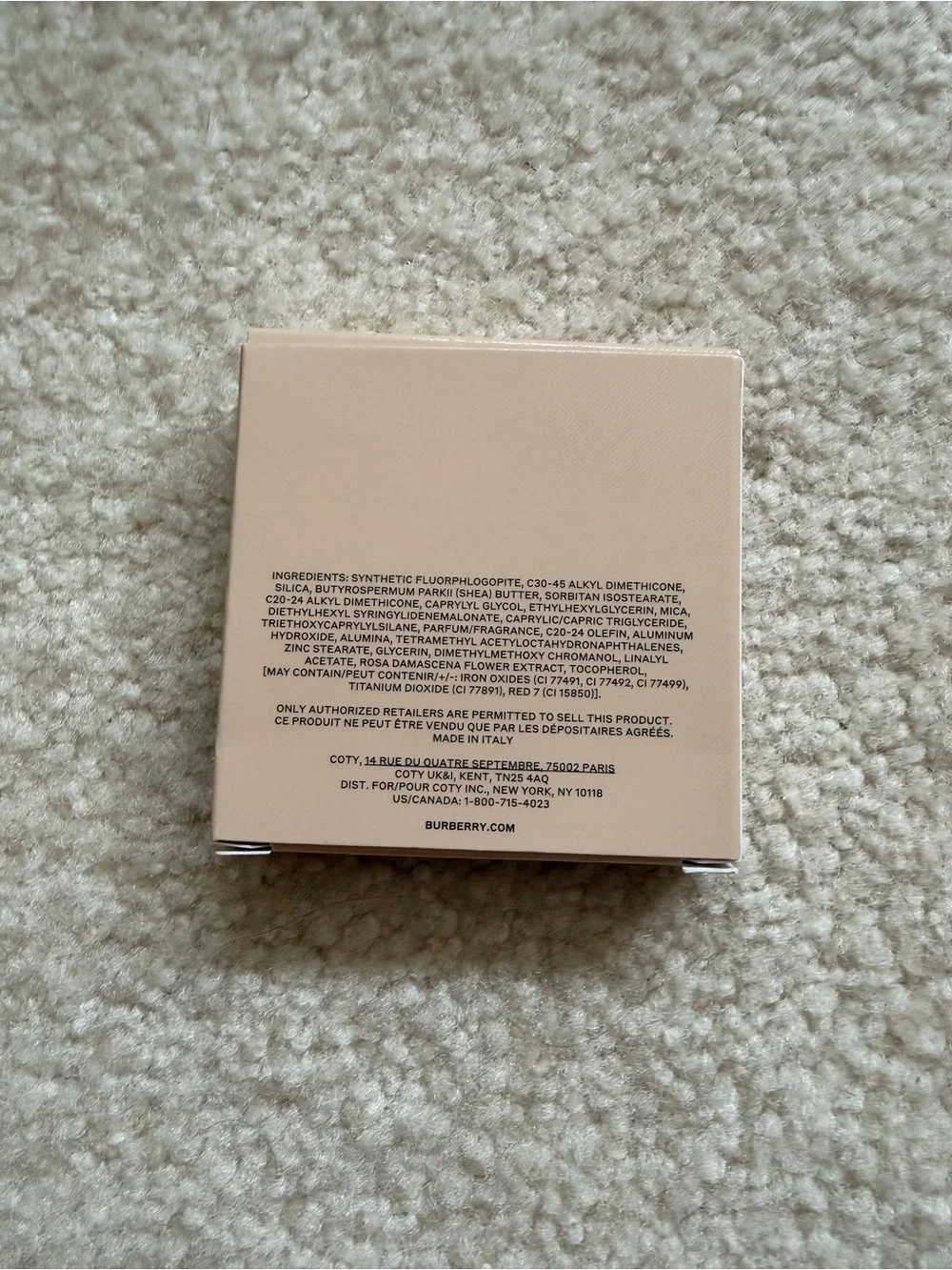 Burberry Outdoor Blush Compact with Brush - Earthy Rose